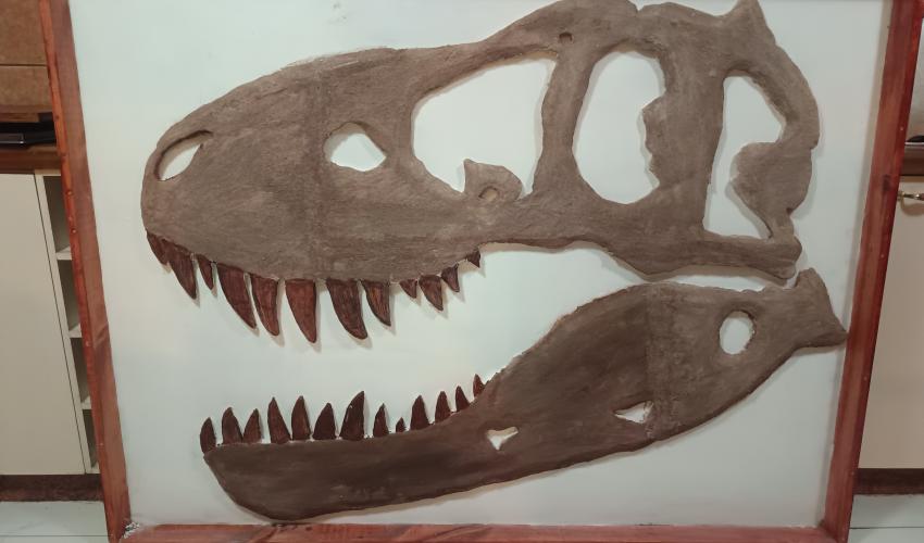 muestra creada en conmemoración a los 120 años de la publicación de tyrannosaurus rex