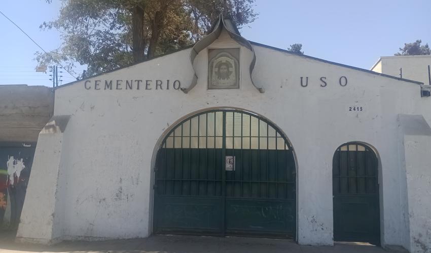 Exterior del Cementerio