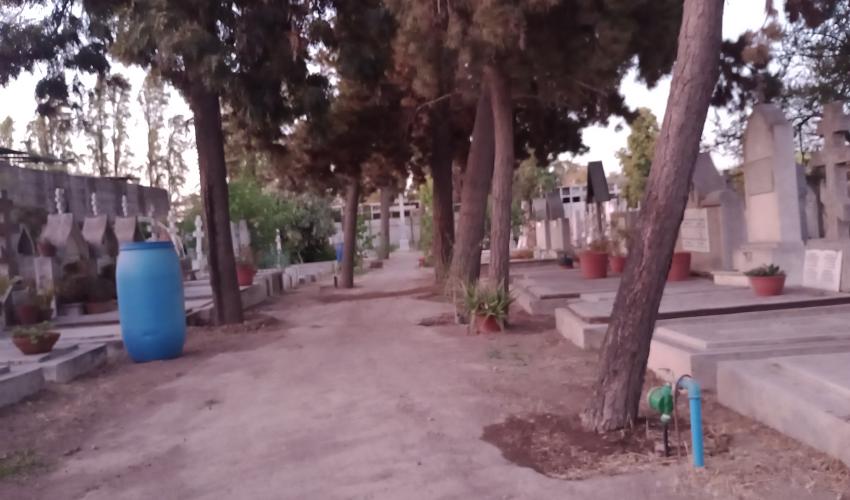 Interior del Cementerio