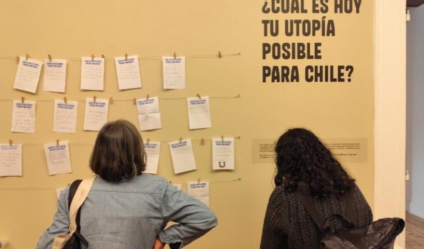 Fotografía de la exposición "Utopías Posibles"