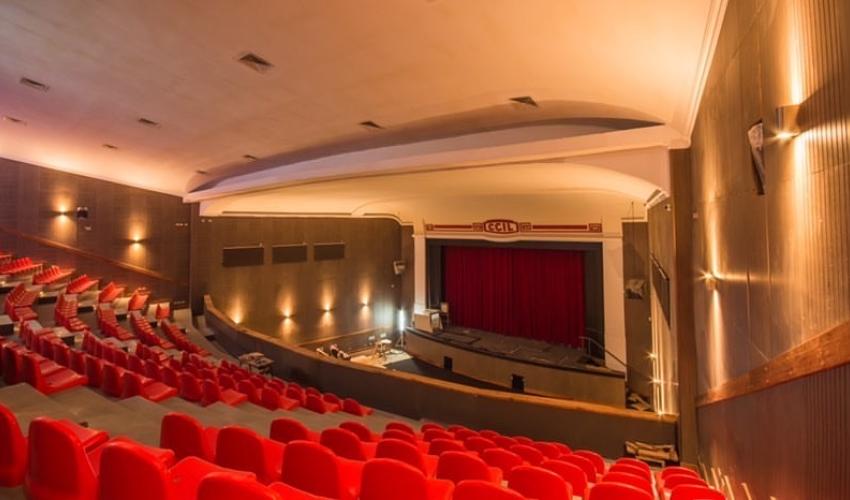 IMAGEN INTERIOR DE TEATRO
